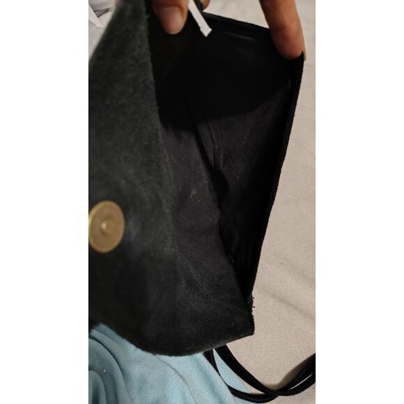 Black Suede Crossbody Envelope Handbag Tassel Magnetic Closure Fold OverTop - Picture 9 of 9